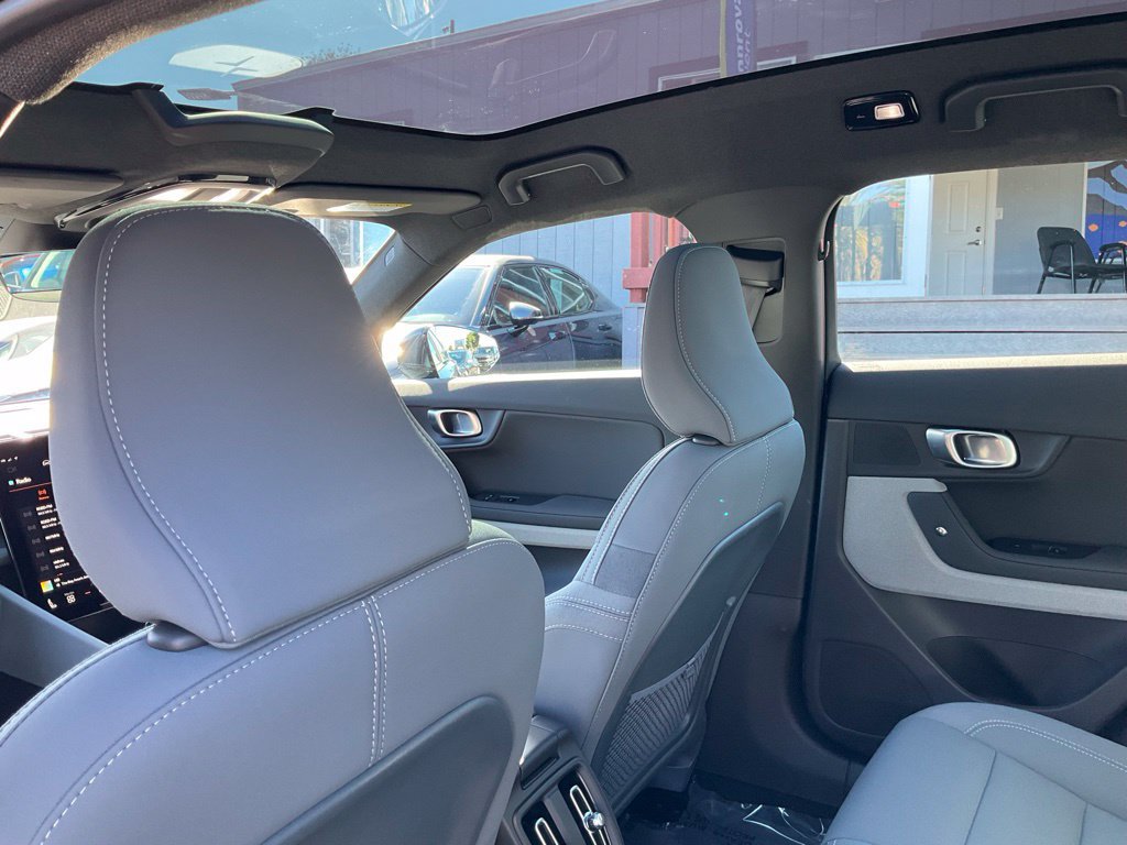 Used 2024 Polestar Polestar 2 AWD/4WD image 35