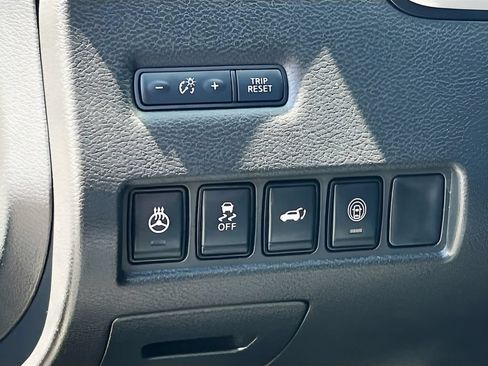 Used 2024 Nissan Murano SL FWD image 10