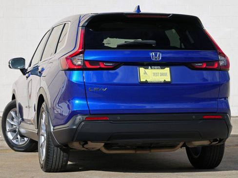 Used 2023 Honda CR-V EX-L image 5