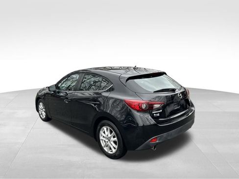 Used 2016 MAZDA MAZDA3 i Sport w/ Preferred Equipment Package image 3
