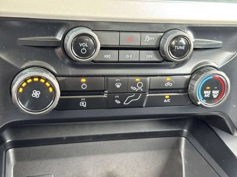Used 2025 Ford F250 XLT w/ FX4 Off-Road Package AWD/4WD image 18