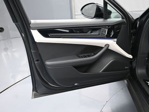 Certified 2024 Porsche Panamera 4 image 15