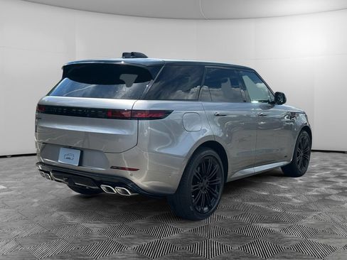 New 2026 Land Rover Range Rover Sport Dynamic SE AWD/4WD image 5