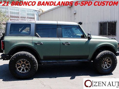 Used 2021 Ford Bronco Badlands AWD/4WD image 5