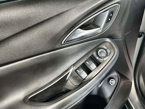 Used 2025 Buick Encore GX Sport Touring w/ Advanced Technology Package FWD image 14