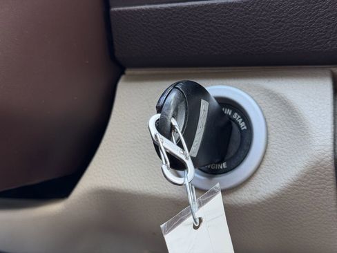 Used 2018 RAM 1500 Big Horn image 31