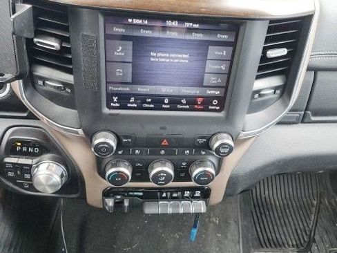 Used 2021 RAM 1500 Laramie AWD/4WD image 8