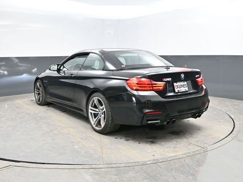 Used 2016 BMW M4 Convertible image 6