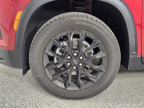 New 2026 Chevrolet Traverse LT w/ Midnight/Sport Edition FWD image 13