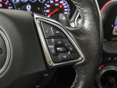 Used 2018 Chevrolet Camaro SS image 30