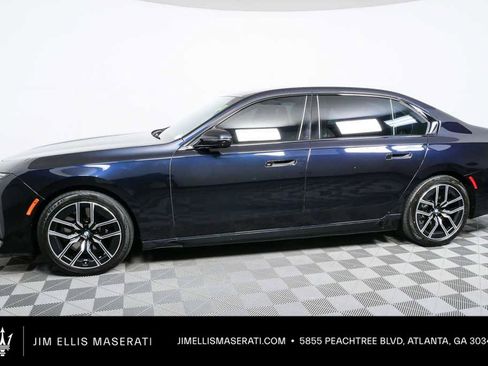 Used 2023 BMW 760i xDrive AWD/4WD image 24