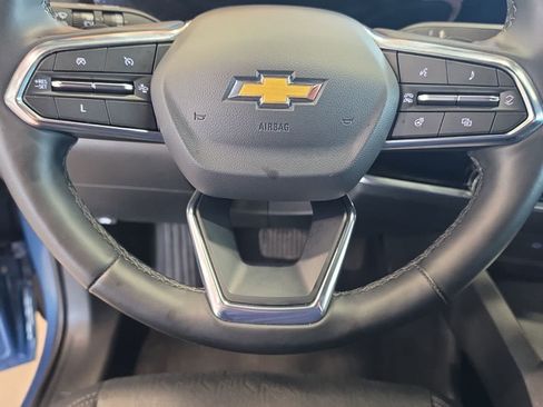 Used 2025 Chevrolet Equinox LT w/ Convenience Package II AWD/4WD image 20
