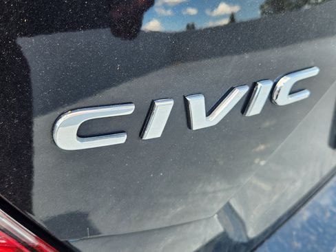 Used 2020 Honda Civic EX image 9