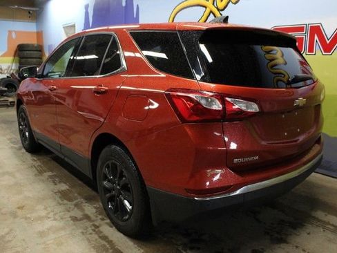Used 2020 Chevrolet Equinox LT w/ Driver Convenience Package AWD/4WD image 6