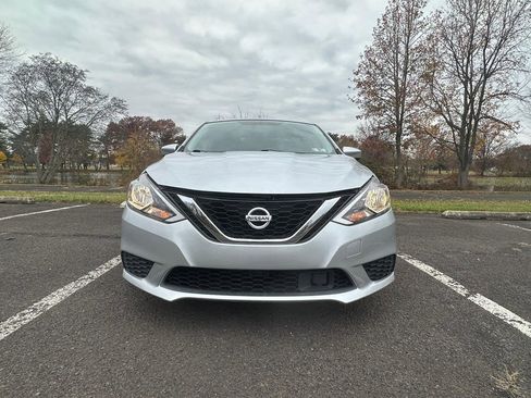 Used 2019 Nissan Sentra S image 6