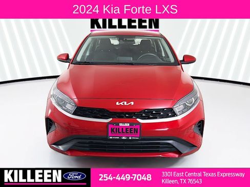 Used 2024 Kia Forte LXS FWD image 2
