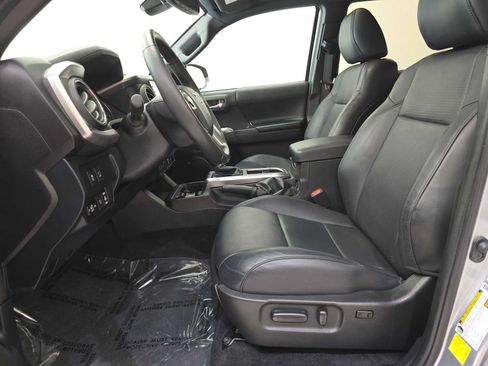 Certified 2023 Toyota Tacoma Limited w/ Black Out Package (TMS) AWD/4WD image 21