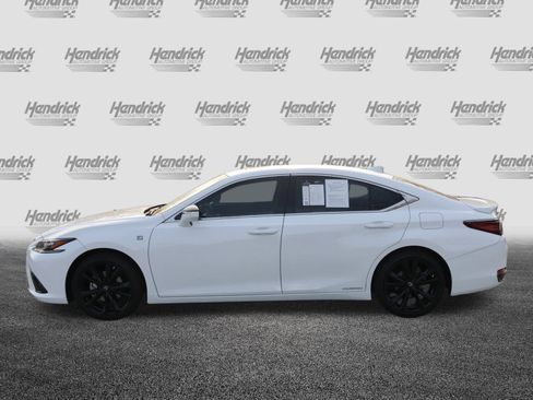 Certified 2022 Lexus ES 300h F Sport image 6