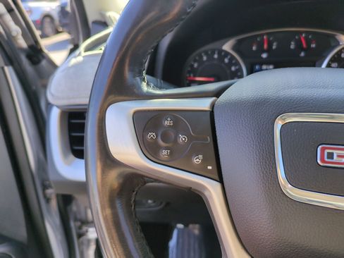 Used 2018 GMC Terrain SLT w/ Preferred Package FWD image 17