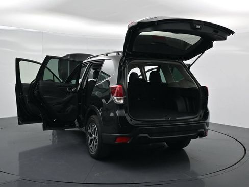 Used 2024 Subaru Forester Premium AWD/4WD image 44