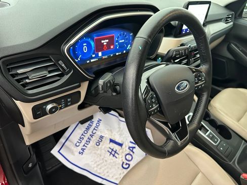 Used 2021 Ford Escape SEL FWD image 12