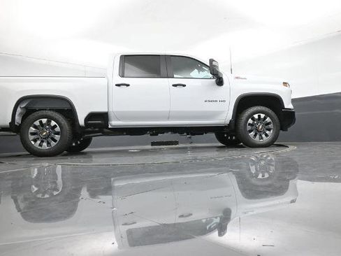 New 2025 Chevrolet Silverado 2500 Custom w/ Custom Value Package image 14