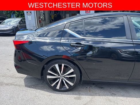 Used 2020 Nissan Altima 2.5 SR FWD image 10