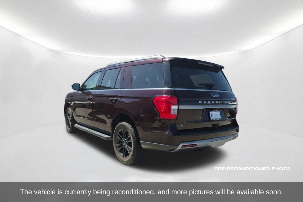 Used 2024 Ford Expedition XLT RWD image 8