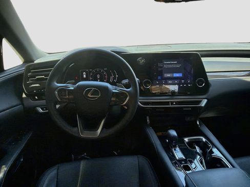 Used 2024 Lexus RX 350 FWD w/ Technology Package image 18