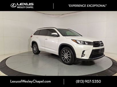 Used 2018 Toyota Highlander SE