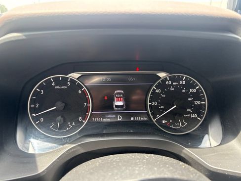 Used 2023 Nissan Rogue SL w/ SL Premium Package FWD image 16