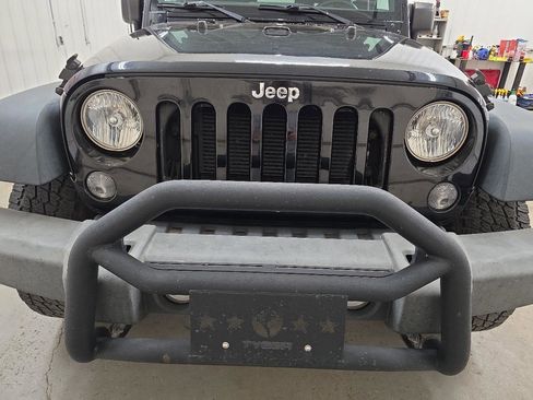 Used 2015 Jeep Wrangler Sport w/ Connectivity Group image 20