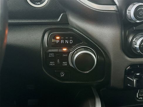 Used 2021 RAM 1500 Big Horn image 16