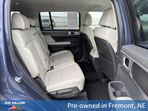 Used 2025 Hyundai Santa Fe SEL AWD/4WD image 17