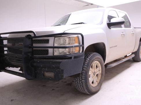 Used 2011 Chevrolet Silverado 1500 LTZ w/ Z71 Appearance Package image 1
