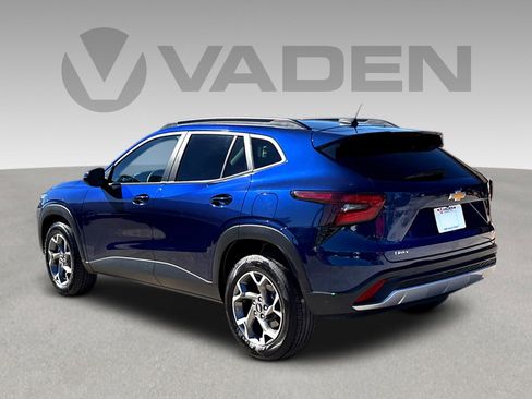 Used 2024 Chevrolet Trax LT image 26