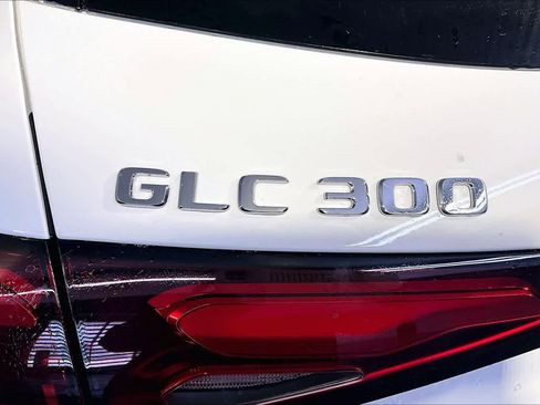 New 2026 Mercedes-Benz GLC 300 4MATIC image 6