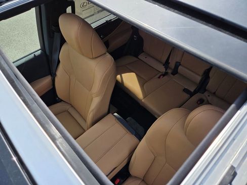 New 2026 Lexus LX 700h Luxury AWD/4WD image 8