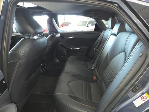 Used 2019 Toyota Avalon Touring w/ All Weather Liner Package FWD image 20