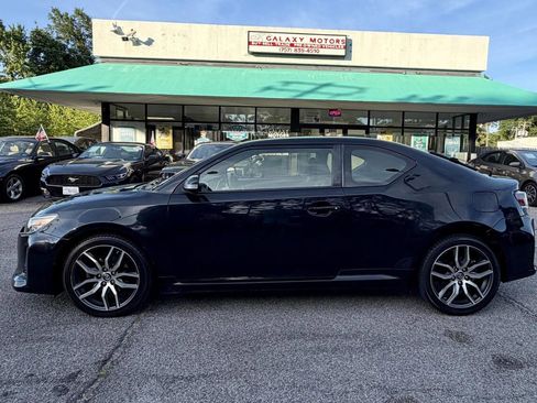 Used 2016 Scion tC FWD image 6