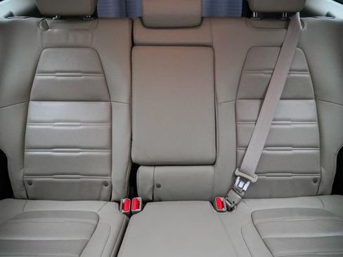 Used 2019 Honda CR-V Touring image 25
