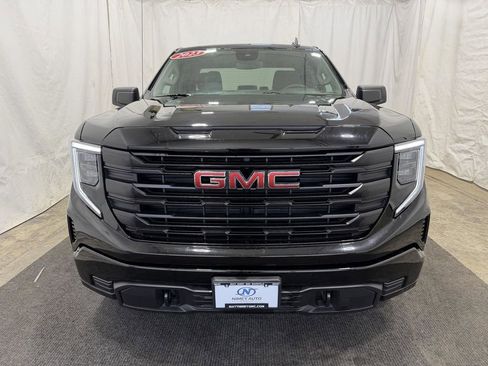 Used 2023 GMC Sierra 1500 Pro w/ Graphite Edition image 9