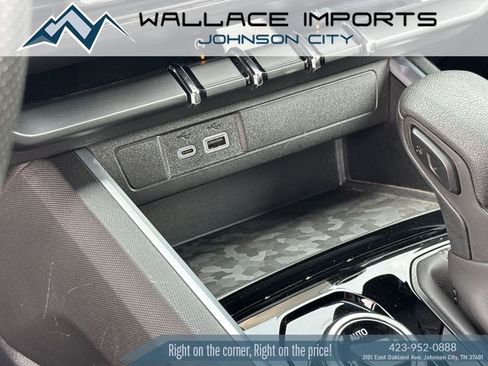 Used 2024 Chevrolet Colorado Trail Boss w/ Advanced Trailering Package AWD/4WD image 18
