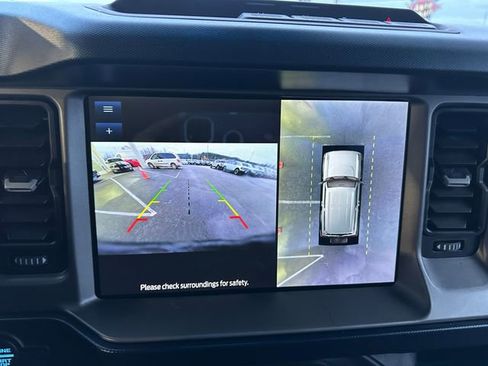 Used 2021 Ford Bronco Outer Banks image 19