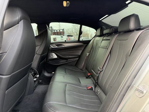 Used 2020 BMW M5 w/ Executive Package image 29