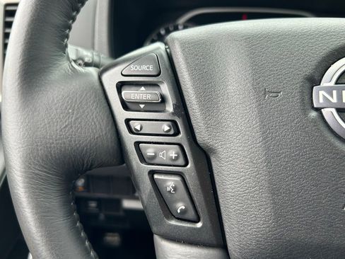 Certified 2024 Nissan Frontier SV w/ SV Convenience Package RWD image 27