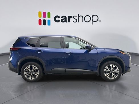 Used 2023 Nissan Rogue SV image 6