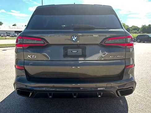Used 2022 BMW X5 xDrive45e w/ M Sport Package AWD/4WD image 6