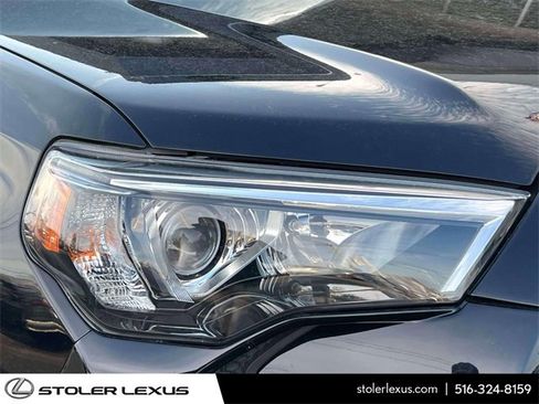 Used 2018 Toyota 4Runner SR5 image 13