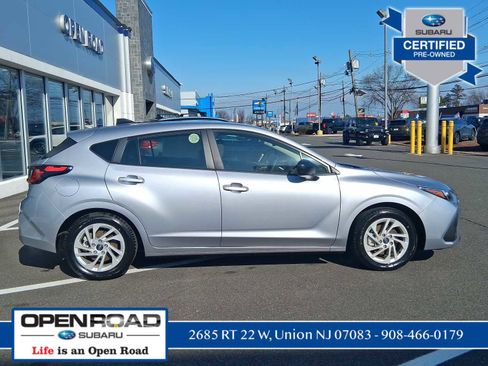 Used 2025 Subaru Impreza 2.0i AWD/4WD image 8
